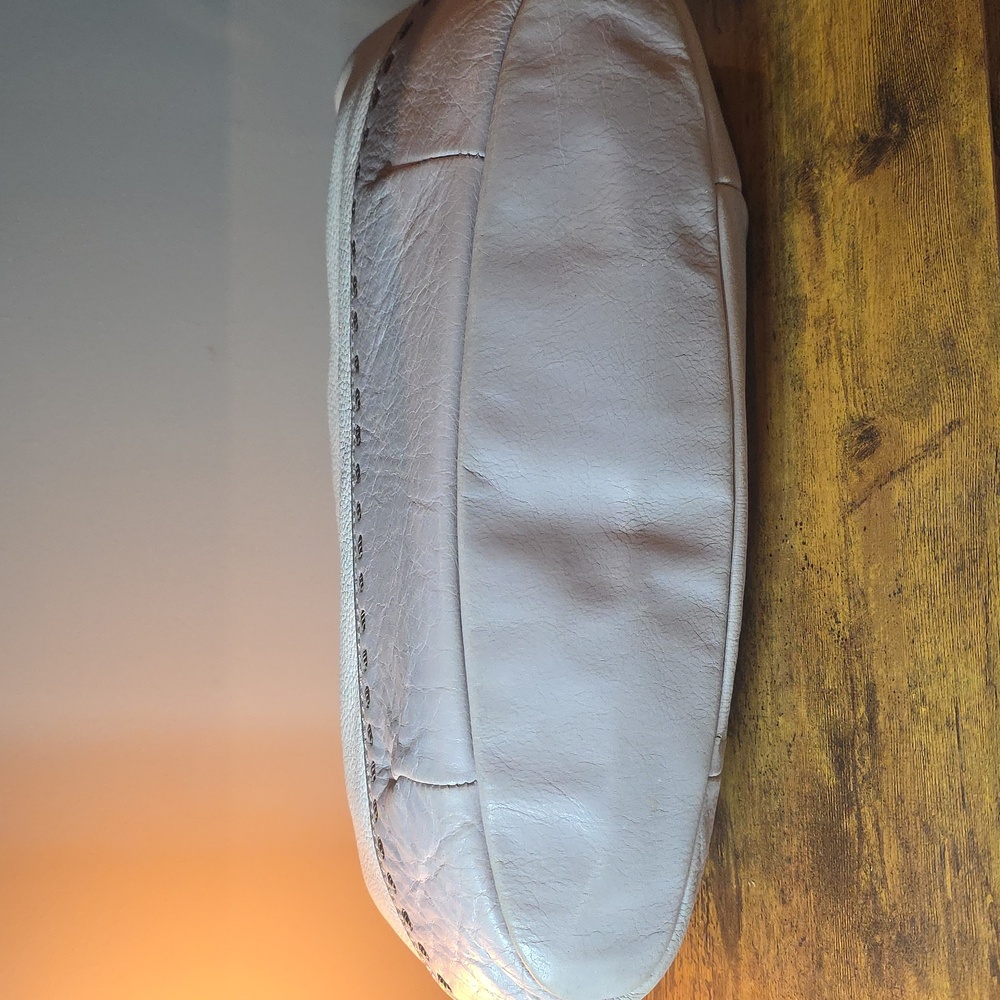 The Sak Pebble Leather Hobo - Picture 4 of 9